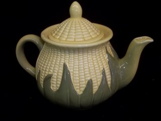 9 Inch Shawnee Teapot: modern