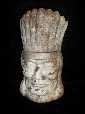 10" Old Indian Chief Humidor