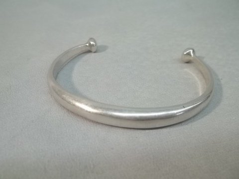 Sterling Silver Ralph Lauren Bracelet: Sterling Silver Ralph Lauren Bracelet