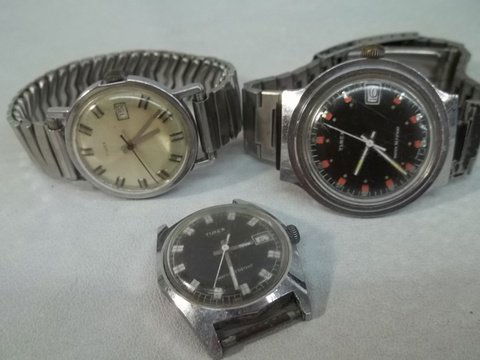 3 Vintage Timex Watches 3 Vintage Timex Watches