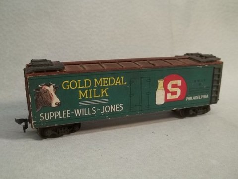 Old Wood Gold Medal Milk Train Car 6 Inch