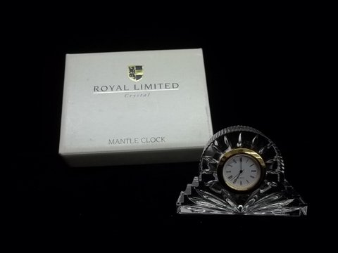 Vintage Royal Limited Crystal Mantle Clock: In box, 4 inch nice