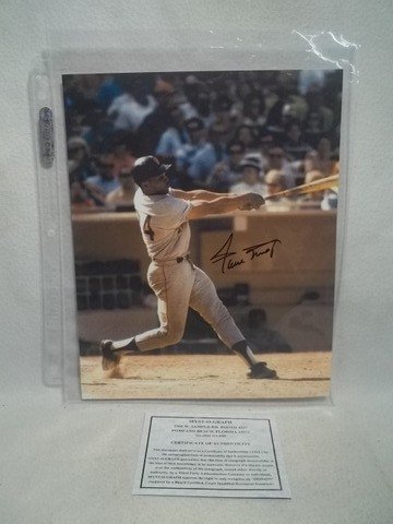 Willie Mays Autograph Photo With COA: With certificate of authenticity