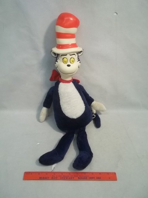 1970 Mattel Dr. Suess Cat in the Hat Doll: Pull string pulls but no sound