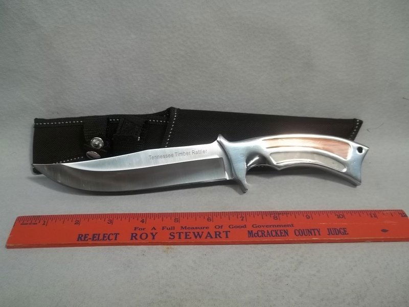 Tennessee Timber Rattler Knife