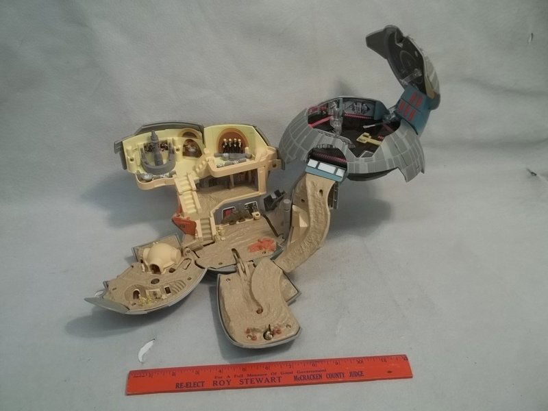 Star Wars Micro Machines Death Star Play Set