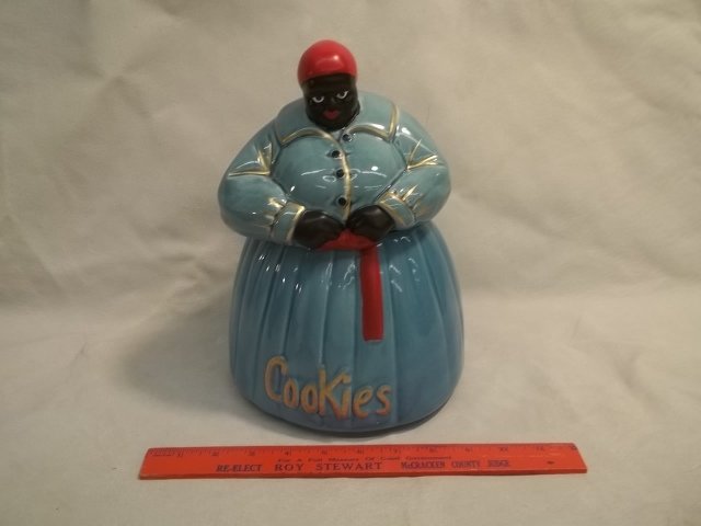 Mccoy Aunt Jemima Cookie Jar: **