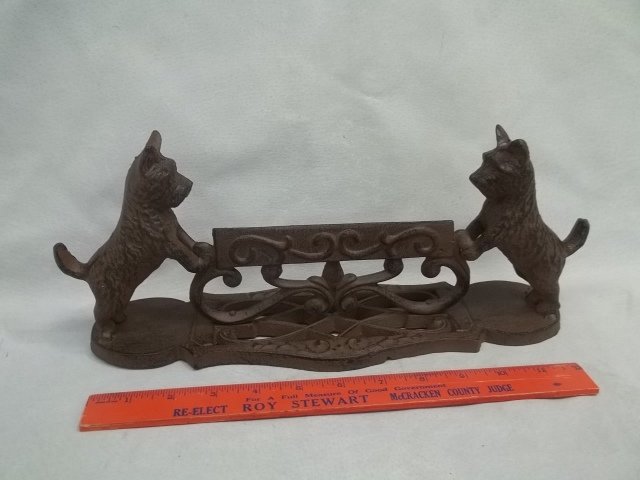 Cast Scotty Dog Boot Scrape