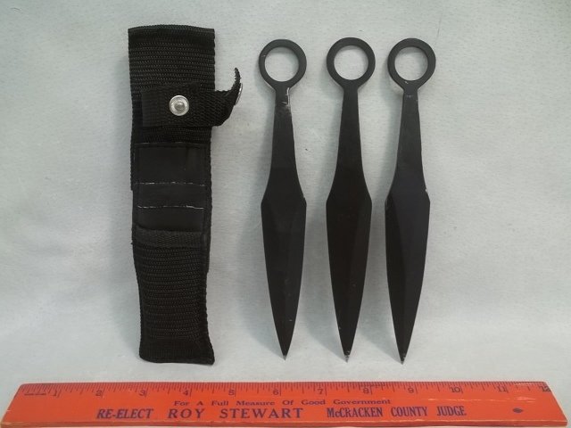 3 Throwing Knives Set