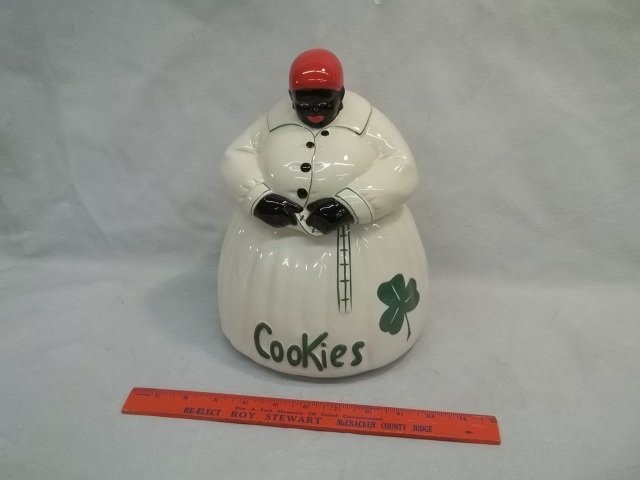 Mccoy Mammy Cookie Jar: Excellent condition, very nice