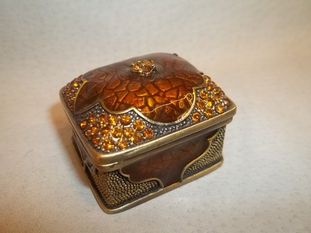 Enameled Jewel Box: .