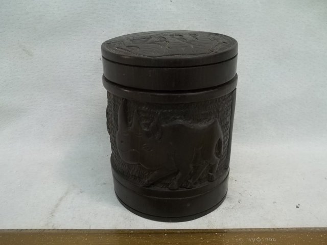 4" Hand carved abony rhino zebra jar: .