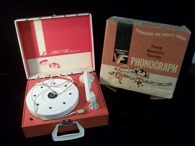 Vintage Vanity Fair Phonograph In Box Works