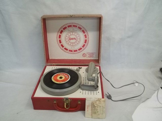 Vintage Spear 2 Speed Electric Phonograph Works