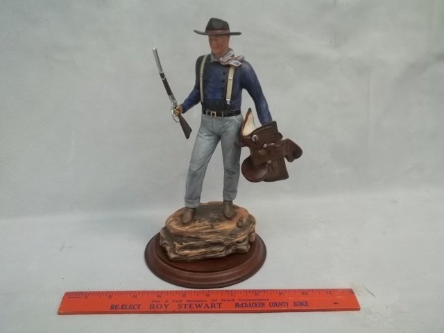 John Wayne range Rider Porcelain Statue: .
