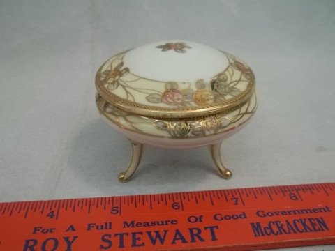 Old Hand Painted Nippon Footed Dish: .