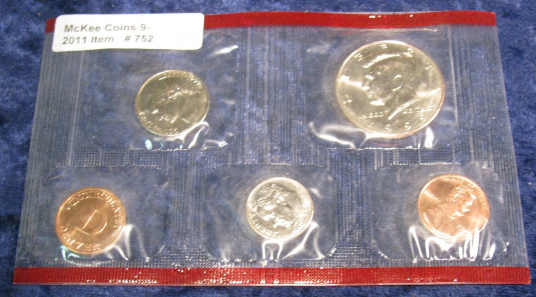 752. 1999 D Cent, Nickel, Dime, & Half Dollar in red ce: 752. 1999 D Cent, Nickel, Dime, & Half Dollar in U.S. Mint red cellophane