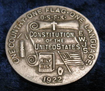 1533. 1922 KKK Membership Medal. White Medal.: 1533. 1922 KKK Membership Medal. White Medal.