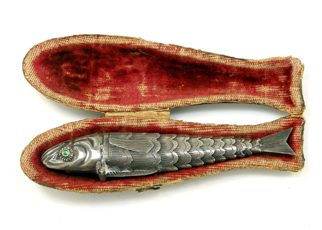 A SILVER FISH SHAPED SPICE CONTAINER. Probably Germany, (1 of 5)