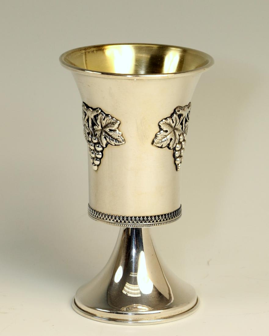 A STERLING SILVER KIDDUSH GOBLET BY SHEM TOV. (1 of 1)
