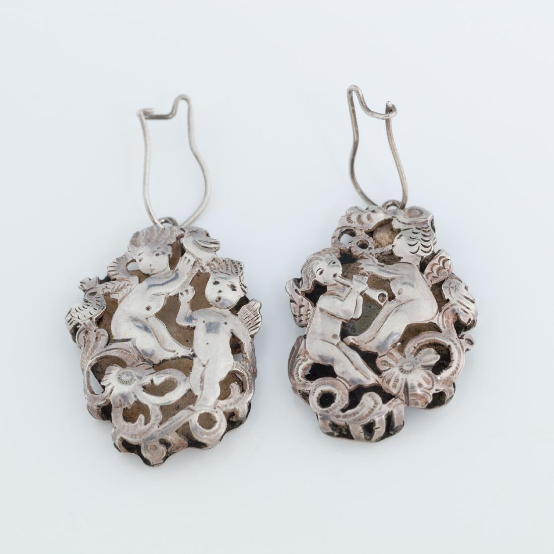 A PAIR OF STERLING SILVER EARRINGS BY ILYA SCHOR. New (1 of 1)