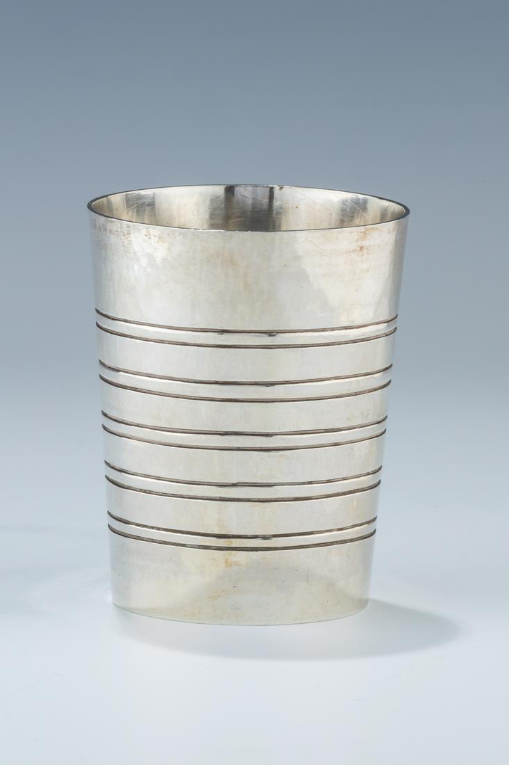 A STERLING SILVER KIDDUSH CUP BY DAVID GUMBEL. (1 of 2)