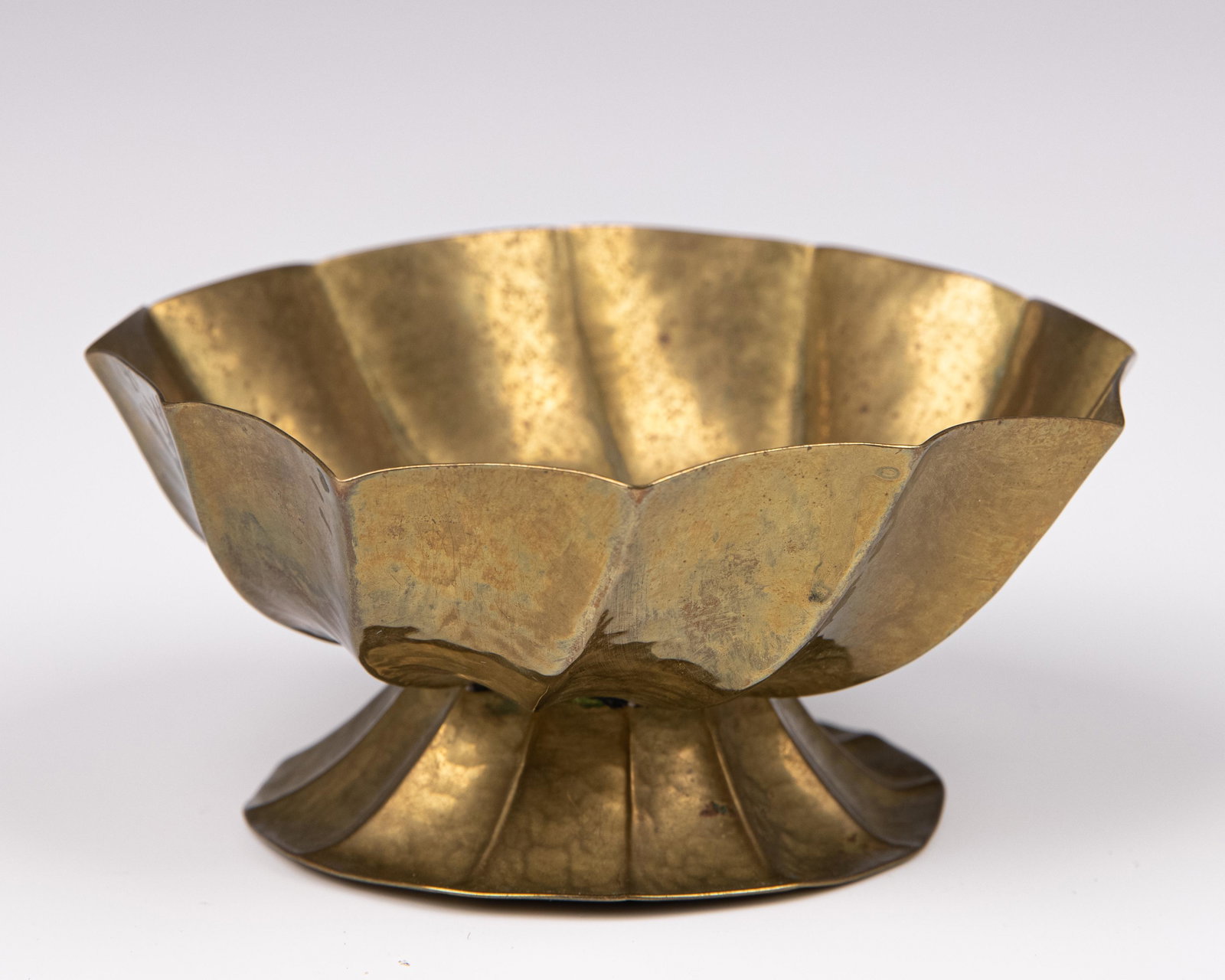 A HAND WROUGHT BRASS FOOTED DISH BY THE WIENER (1 of 3)