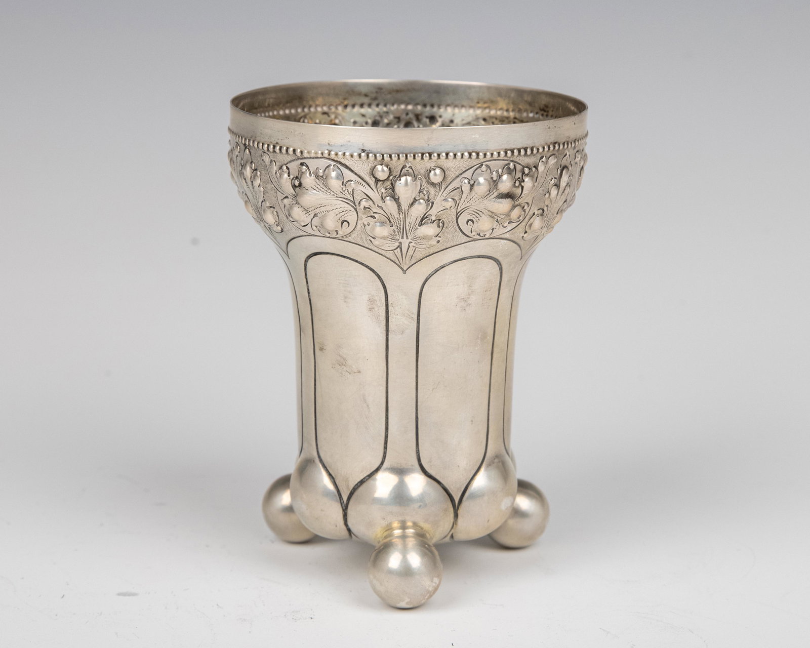 A LARGE SILVER KIDDUSH CUP (1 of 1)