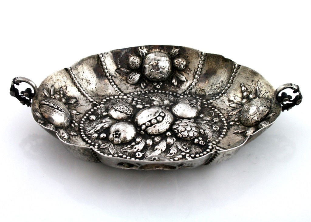 A SILVER DISH. Nuremberg, 19th century. Traditional: A SILVER DISH. Nuremberg, 19th century. Traditionally used as a charoset tray. Marked. 8.9" wide.