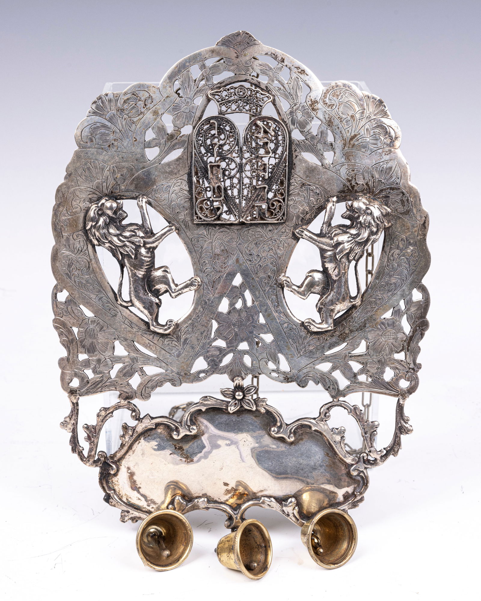 A SMALL SILVER TORAH SHIELD (1 of 1)