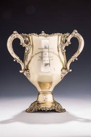 A MONUMENTAL STERLING SILVER PRESENTATION LOVING CUP OF NEW YORK JEWISH HISTORICAL INTEREST BY TYG, (1 of 1)