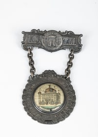 AN EARLY SILVER KNIGHTS OF THE MACCABEES SILVER AWARD. London, c. 1900. Celebrating membership with