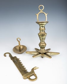A LARGE BRONZE JUDENSTERN. Germany, c. 1800. Star shaped oil holders with original parts.