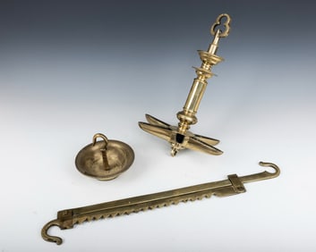 A LARGE BRONZE JUDENSTERN. Germany, c. 1800. Star shaped oil holders with original parts.