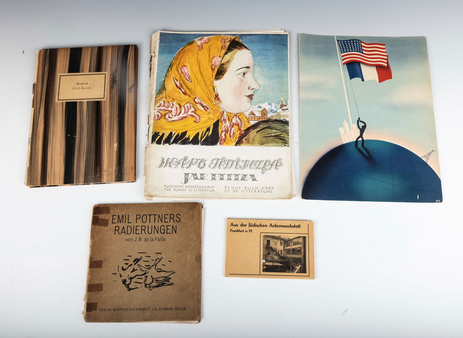 A GROUP OF POSTCARDS, BOOKS AND EPHEMERA. Including the photo set of Aus Der Judischen (1 of 1)