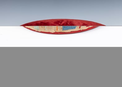 A HAND WOVEN MATZAH BASKET. Germany, c. 1900. Round in shape for use to hold Passover Matzoh. 13??.