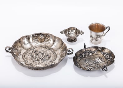 A GROUP OF FOUR VERY OLD GERMAN 800 SILVER TABLE WARE. Including a small cup and three dishes. 8.19