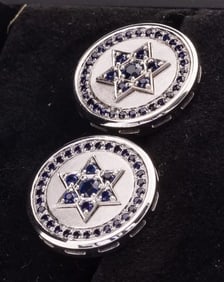 A PAIR OF 14K WHITE GOLD ISRAELI FLAG CUFFLINKS. Israel, modern