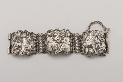 A STERLING SILVER BRACELET BY ILYA SCHOR WHILE STILL IN PARIS