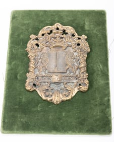 A PARCEL GILT SILVER AMULET. Continental, 20th century. In traditional form.