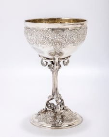 A LARGE STERLING SILVER GOBLET BY ROBERT HENNELL III. London, (1834 - 1867). The date mark is