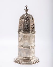 A LARGE VICTORIAN STERLING SILVER SUGAR SIFTER BY GEORGE NATHAN AND RIDLEY HAYES.  London, c. 1897.
