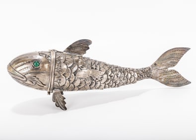 A MONUMENTAL SILVER FISH SHAPED SPICE CONTAINER. Probably Israel, 20th century. Traditional form