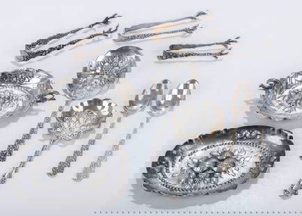 A GROUP OF SILVER TABLEWARE OBJECTS. Including items from Steiff, Kirk and two German dishes. Total: A GROUP OF SILVER TABLEWARE OBJECTS. Including items from Steiff, Kirk and two German dishes. Total weight is 188.8 grams.