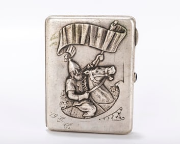 A RARE RUSSIAN EMBOSSED SILVER CIGARETTE CASE. Moscow, 1908 - 1926. Embossed with a horseman waving