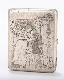 A RARE RUSSIAN EMBOSSED SILVER CIGARETTE CASE.Russia, c. 1908 - 1926. Embossed with a scene of young