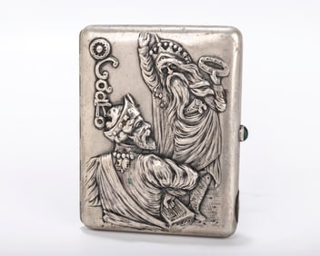 A RARE RUSSIAN EMBOSSED SILVER CIGARETTE CASE. Moscow, 1908 - 1926. Embossed with a scene of a