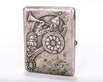 A RARE RUSSIAN EMBOSSED SILVER CIGARETTE CASE. Moscow, 1908 - 1926. Embossed with a scene of a