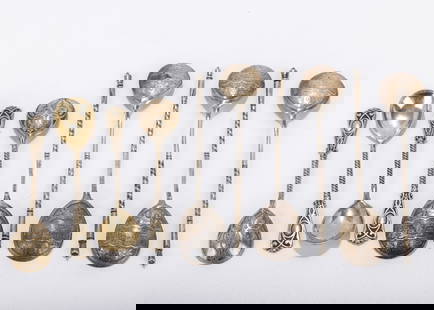 A GROUP OF 10 SILVER TEA SPOONS. Russia, c. 1880. Marked only with an early 84 mark. Each with: A GROUP OF 10 SILVER TEA SPOONS. Russia, c. 1880. Marked only with an early 84 mark. Each with original gilding in good condition. 4.2" and 5.2" long and total weight of 139 grams.
