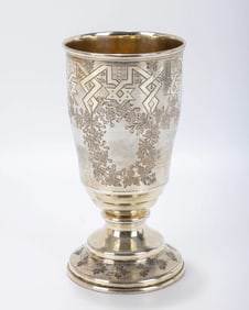 A MONUMENTAL SILVER GOBLET. Russia, 1880.